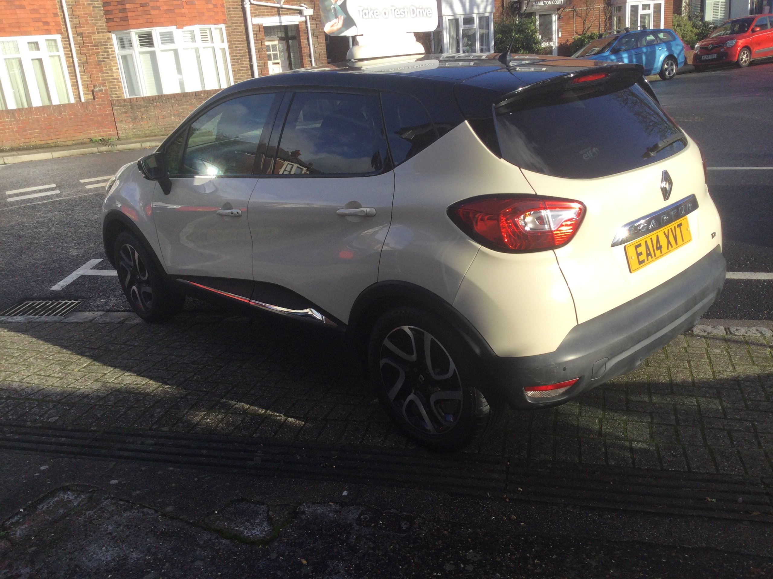 Sold 2014 Renault Captur 0.9 TCE 90 Dynamique S MediaNav Energy 5dr